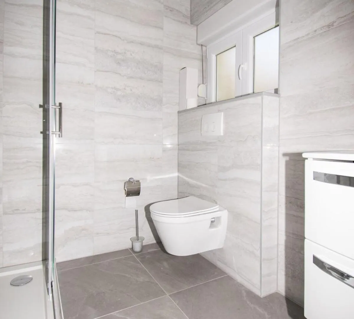 Beautiful And Large 80 M2 Apartment With 3 Balconies Biograd Na Moru